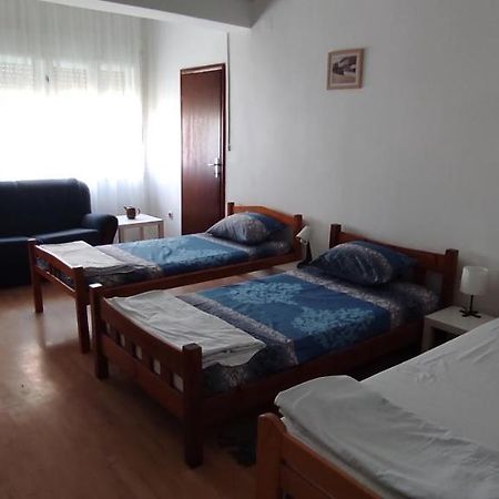 Apartmani Banatski Konak Nagybecskerek Kültér fotó