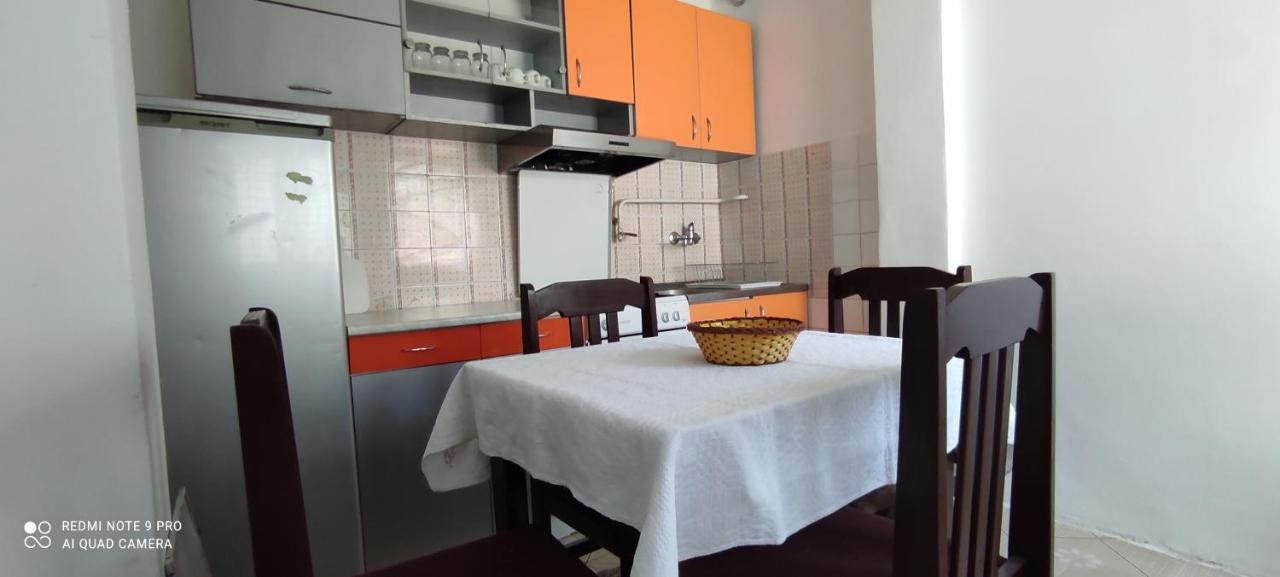Apartmani Banatski Konak Nagybecskerek Kültér fotó