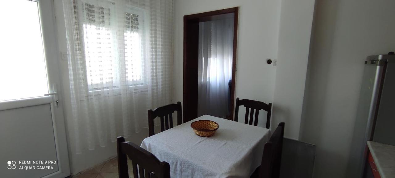 Apartmani Banatski Konak Nagybecskerek Kültér fotó